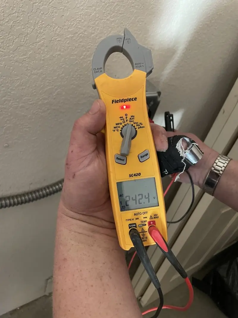 Voltage testing with clamp meter during Generator Installation in Maryland City